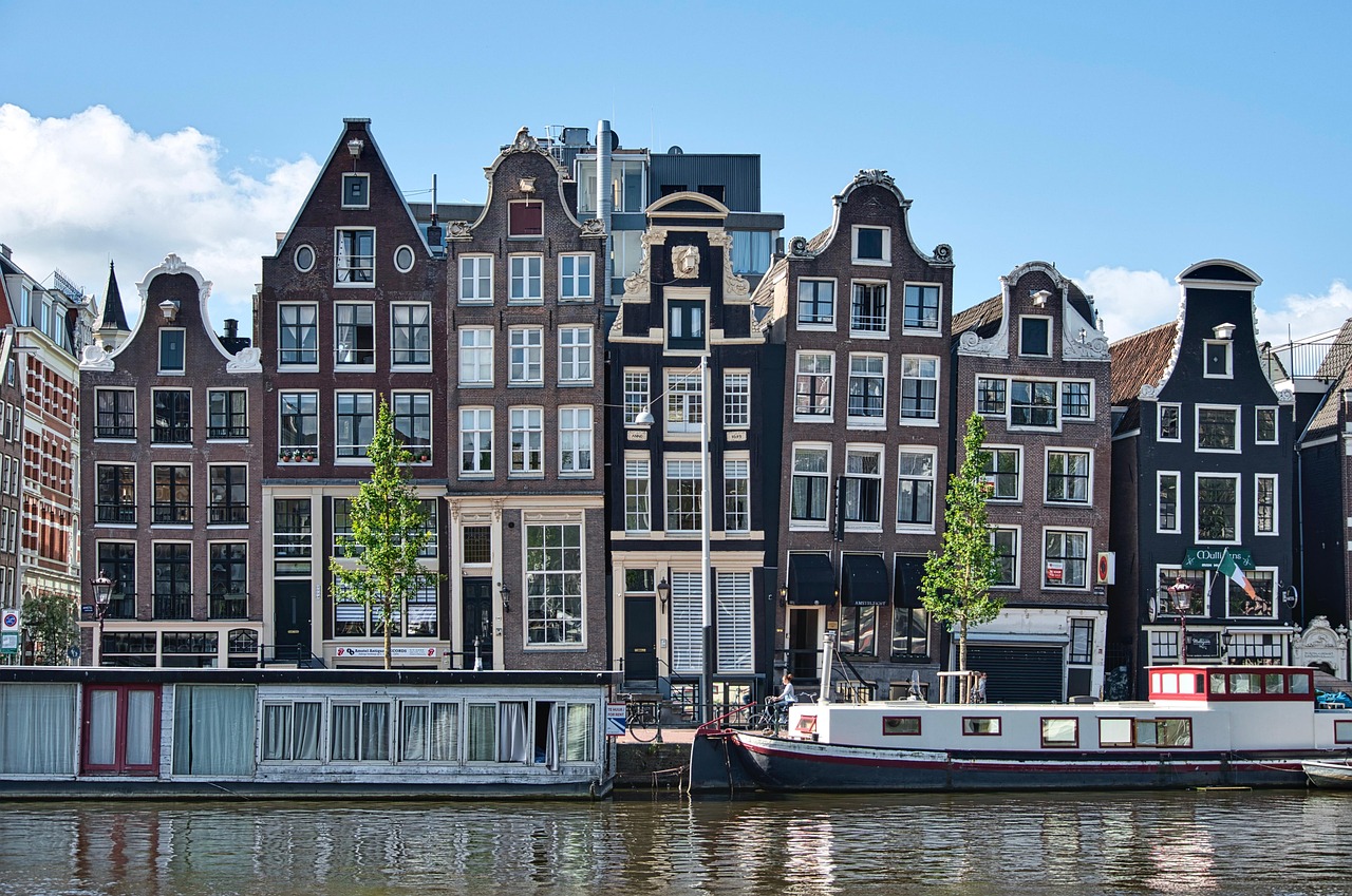 Grand Paris & Disneyland & Brüksel ve Amsterdam Noel Turu